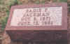 sadiejackman.jpg (92889 bytes)