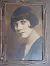 oliviawestendorfbowen.jpg (121212 bytes)