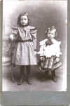 unidentifiedchildren1.jpg (40878 bytes)