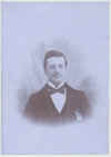 unidentifiedman10.jpg (23894 bytes)