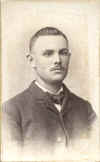unidentifiedman9.jpg (43877 bytes)
